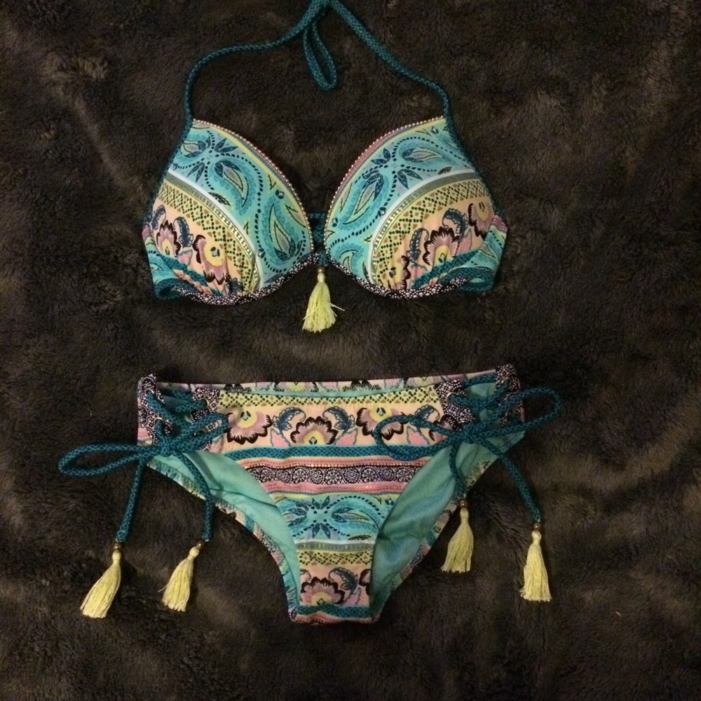 Shade & Shore Two Piece Bikini